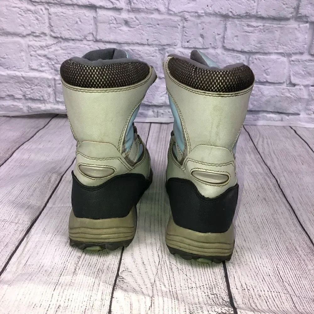 Xhilaration big kids Winter boots big kids girls size 4